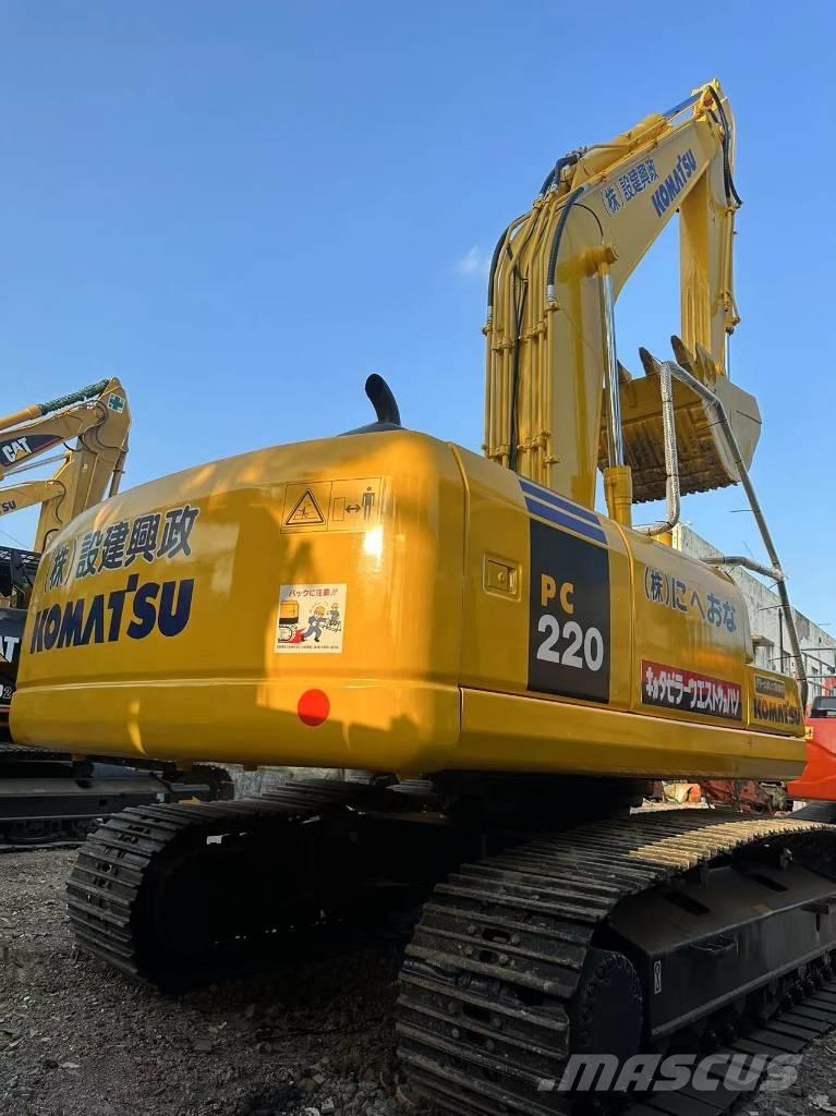 Komatsu PC 220-7 Excavadoras de cadenas