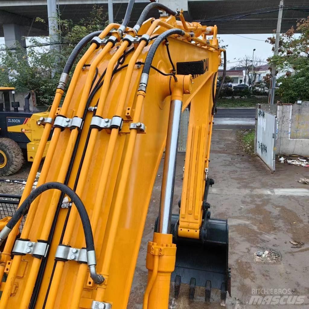 Hyundai R220LC-9 Excavadoras de cadenas