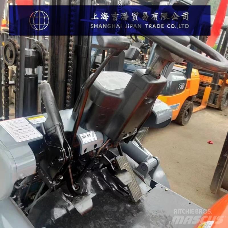 Toyota 6 FDF 30 Carretillas diesel