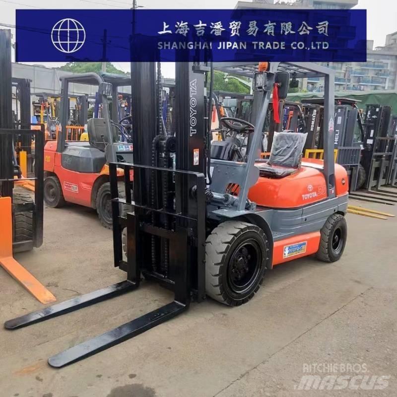 Toyota 6 FDF 30 Carretillas diesel