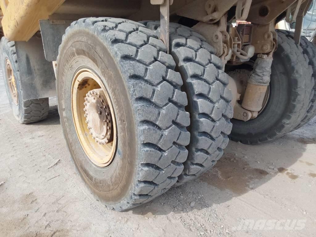 CAT 771 D Dúmpers rígidos