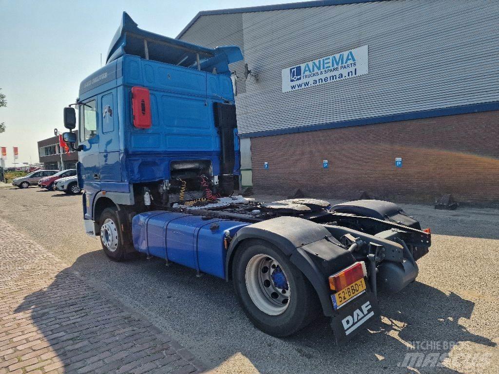 DAF XF105.460 Cabezas tractoras