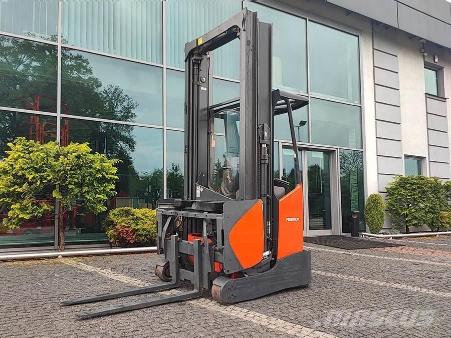 Linde R14X-03 Carretillas retráctiles