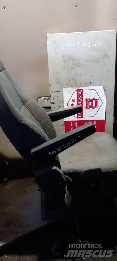 Volvo FH 13.    20591480 Cabinas e interior