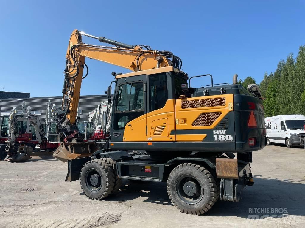 Hyundai HW 180 Excavadoras de ruedas