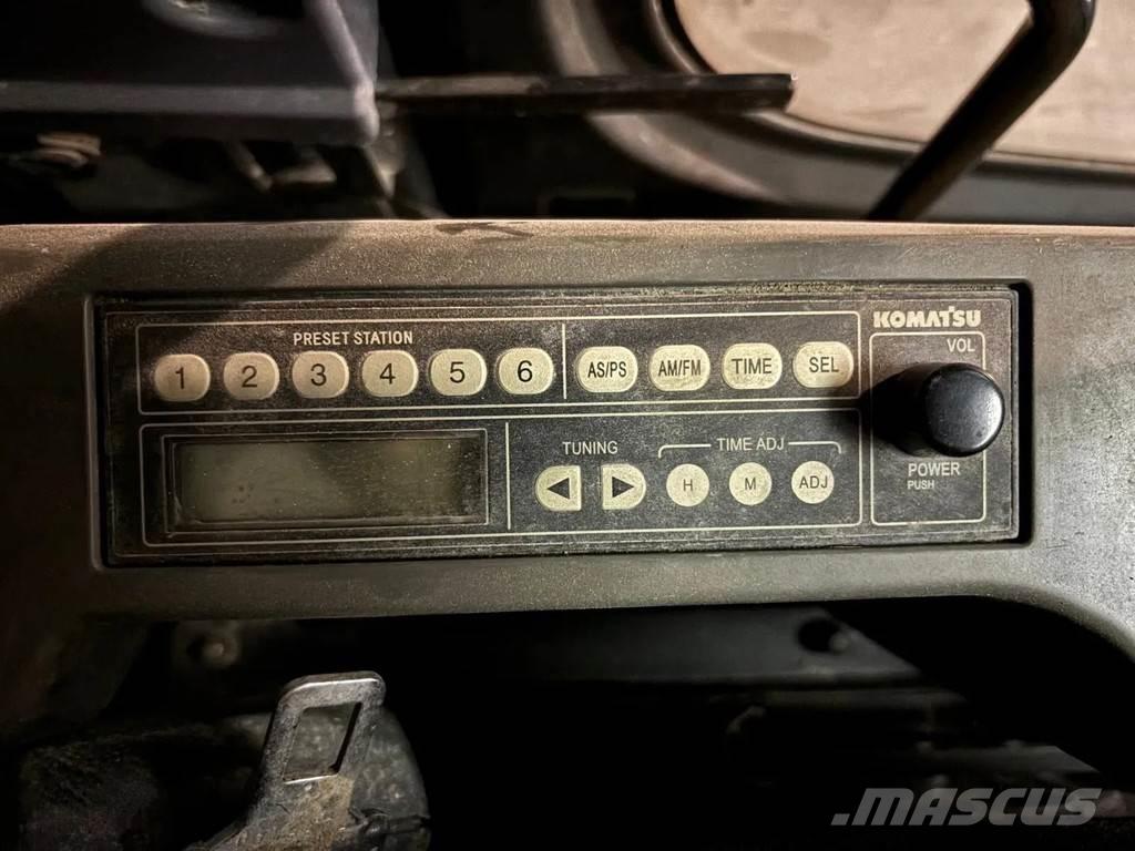 Komatsu PC210LC-8 Excavadoras de cadenas