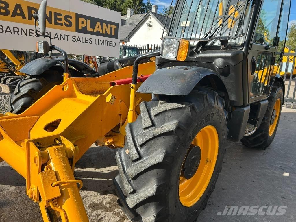 JCB 532-120 Carretillas telescópicas