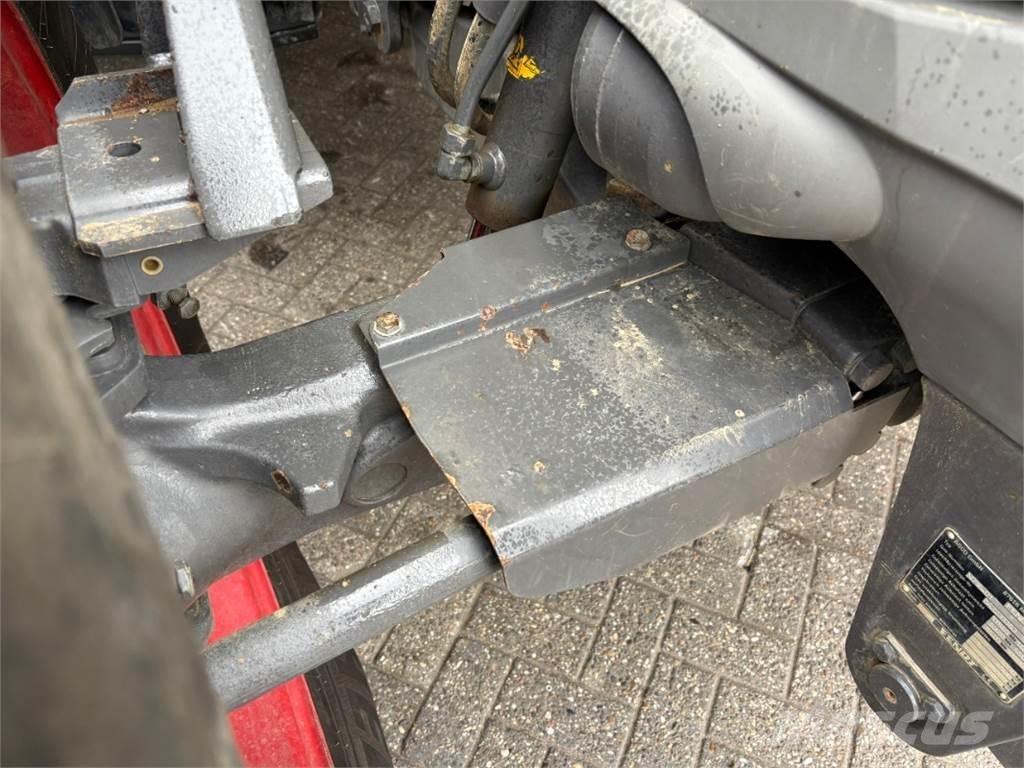 Fendt 828 Vario Tractores