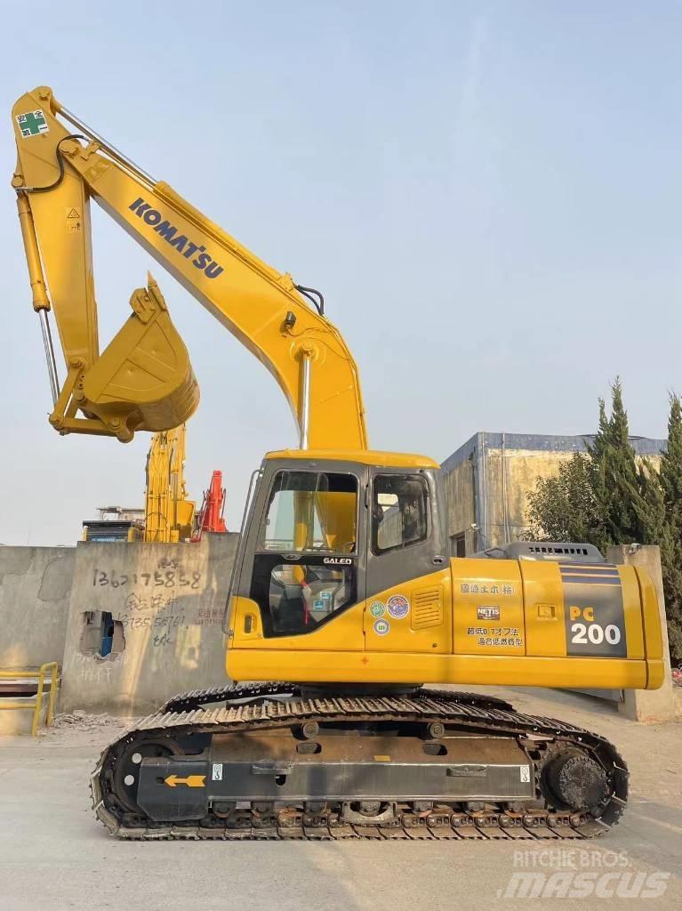 Komatsu PC 200-7 Excavadoras de cadenas