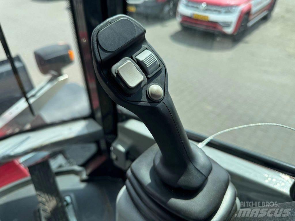 Yanmar V120 Cargadoras sobre ruedas