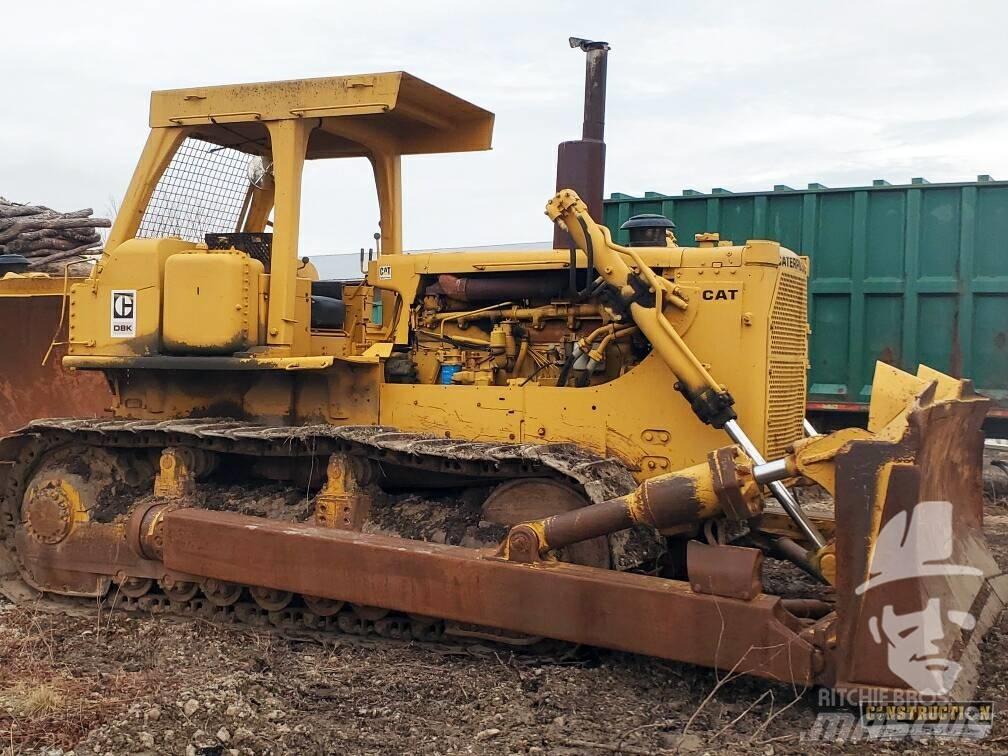 CAT D 8 K Buldozer sobre oruga