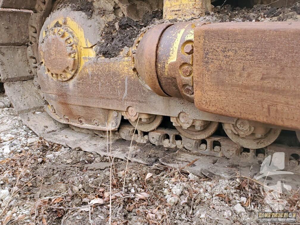 CAT D 8 K Buldozer sobre oruga