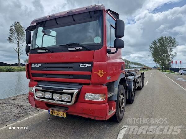 DAF CF 85 8X2 360 Camiones polibrazo