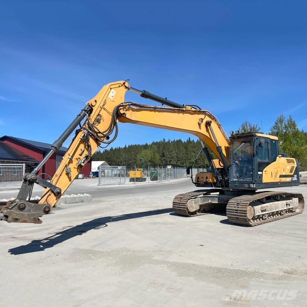 Hyundai HX220L Excavadoras de cadenas