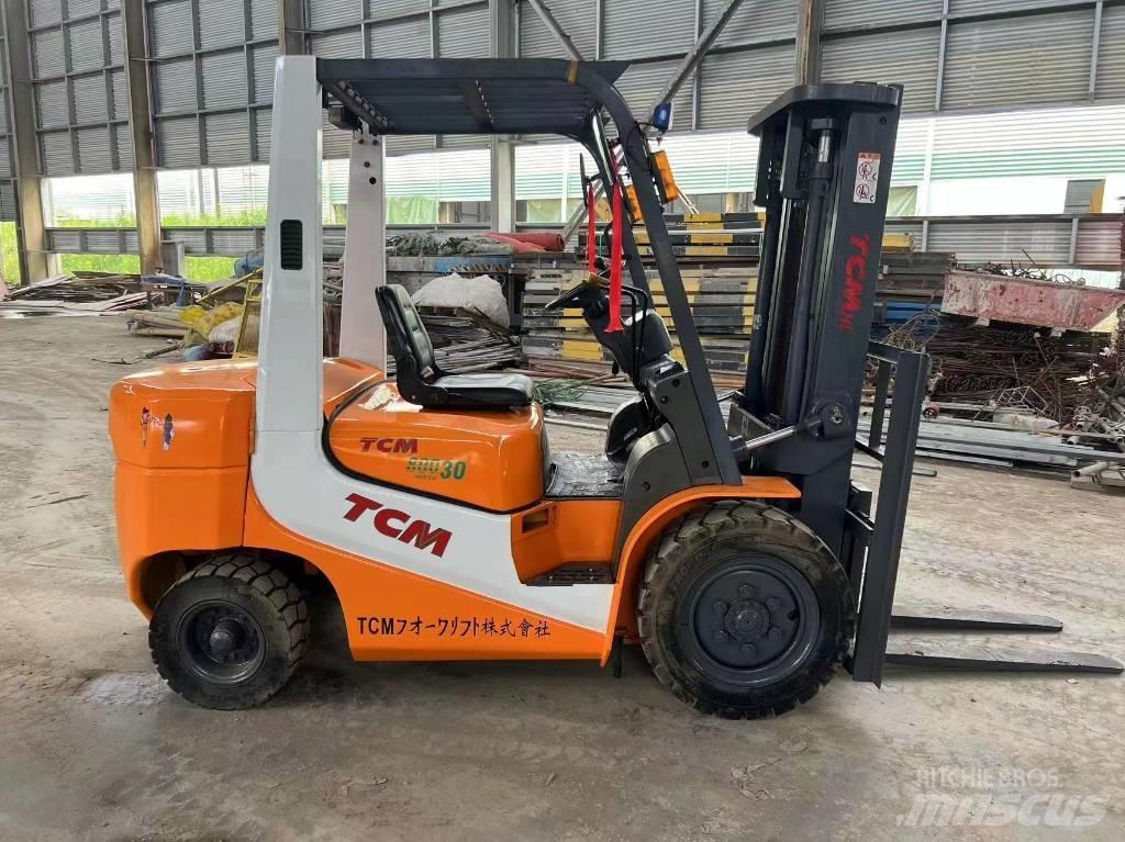 TCM FD 30 Carretillas diesel