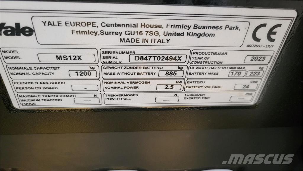 Yale MS12X Apiladores eléctricos autopropulsados