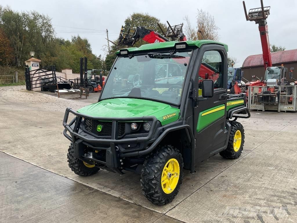 John Deere XUV 865M Carretillas telescópicas