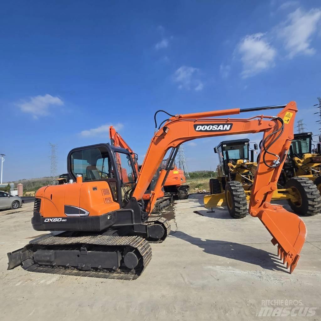 Doosan DX 60-9C Mini excavadoras < 7t