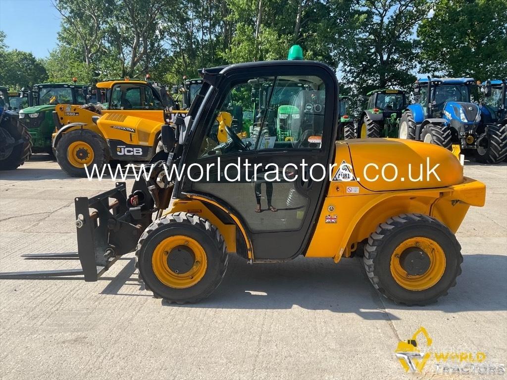 JCB 520-40 Carretillas telescópicas