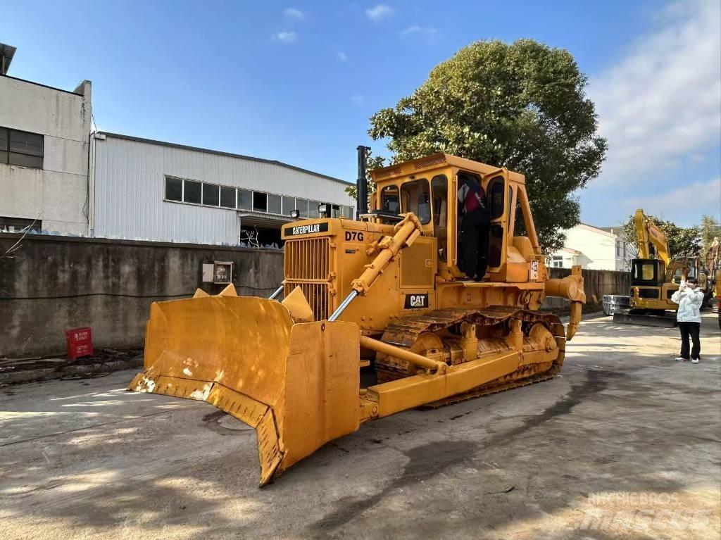 CAT D 7 G Buldozer sobre oruga