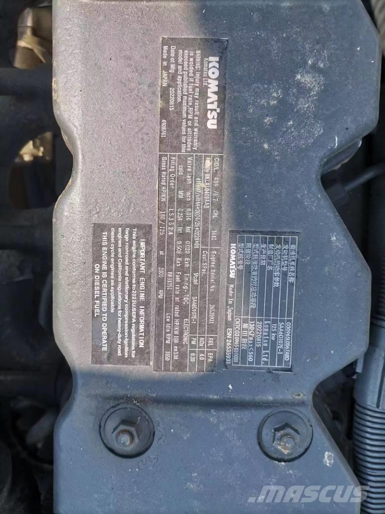 Komatsu PC 220-8 Excavadoras de cadenas