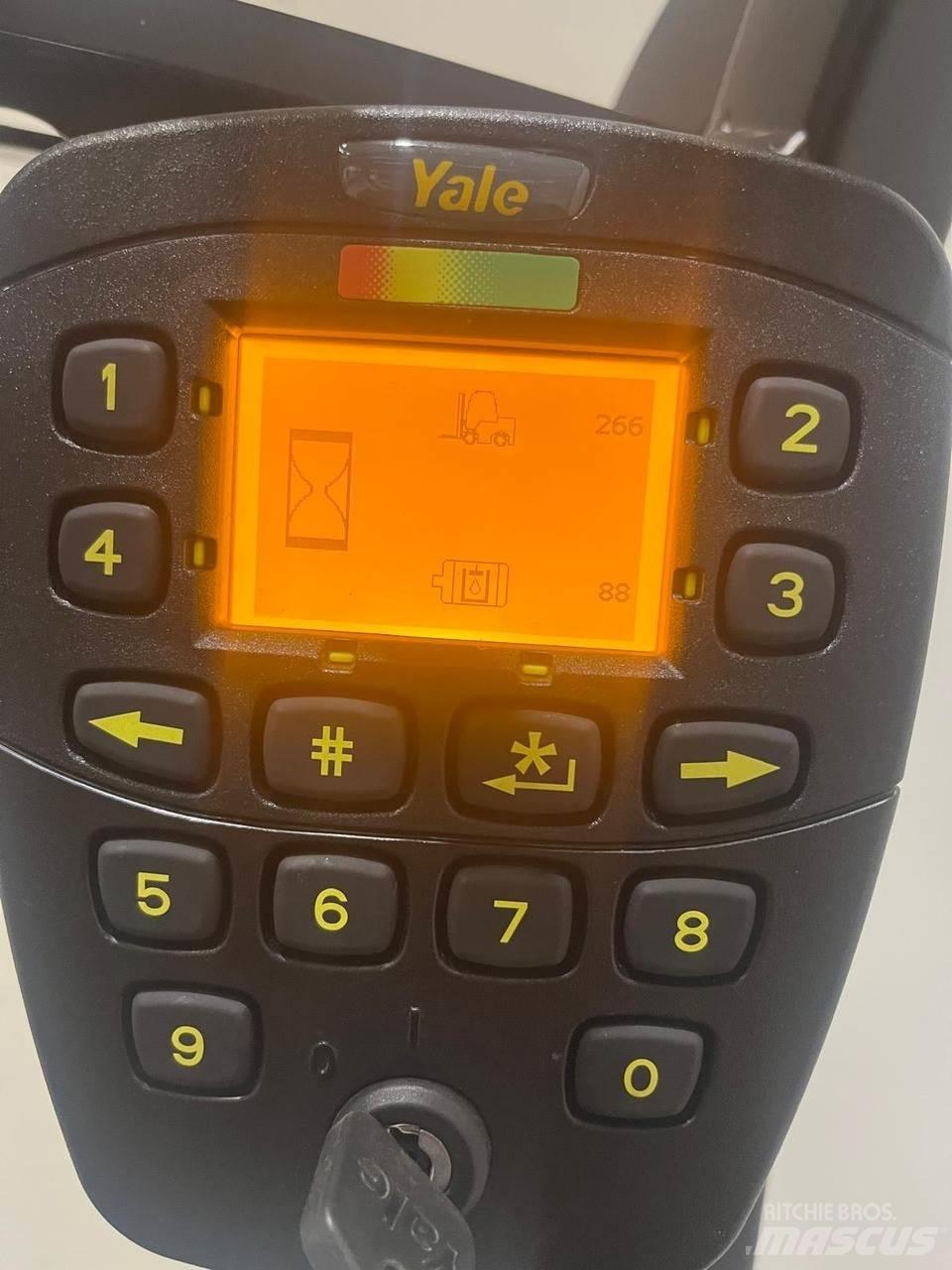 Yale ERP18VT Carretillas de horquilla eléctrica