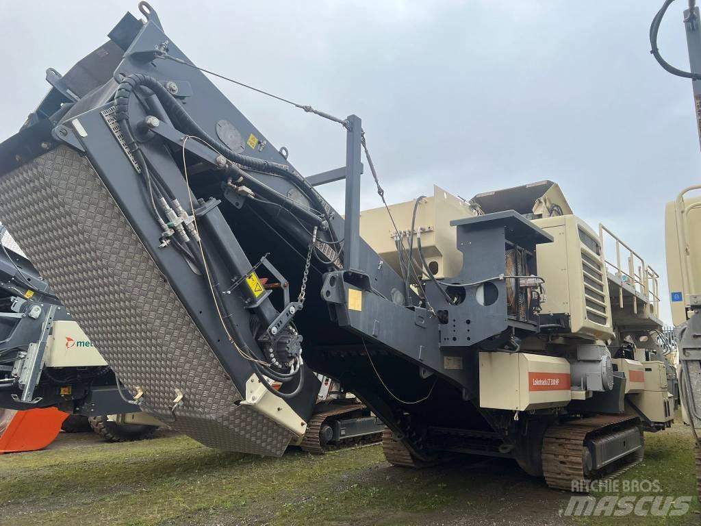 Metso LT 300 HP Trituradoras móviles