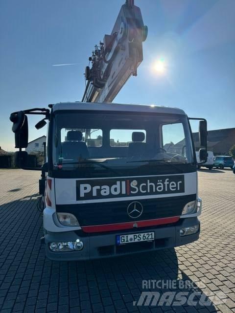 Böcker AK 32/1500 Grúas autopropulsadas