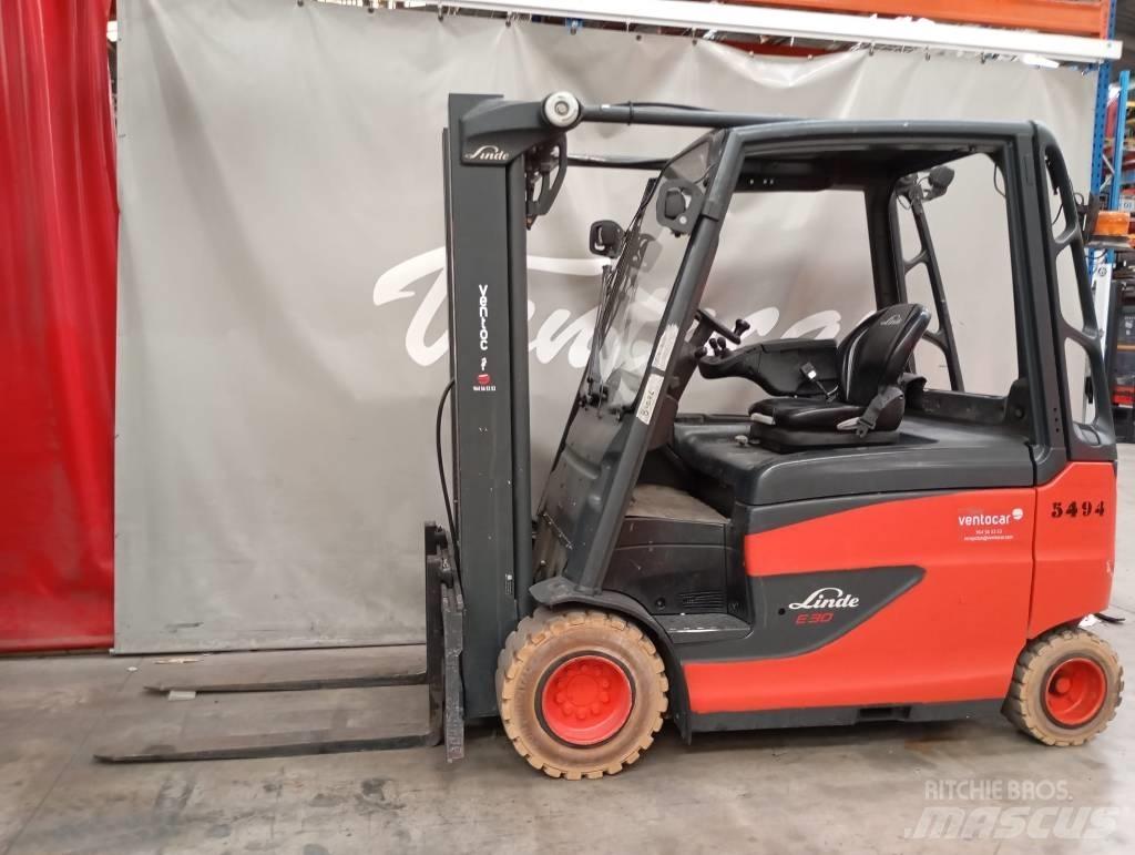 Linde E 30 Carretillas de horquilla eléctrica