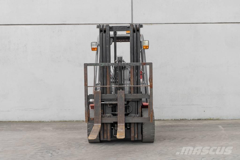 Manitou MI 30 D Carretillas diesel