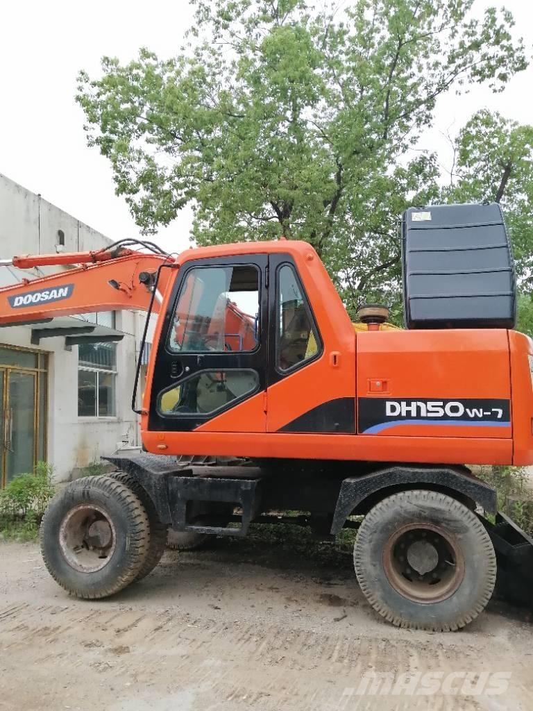 Doosan DH 150 W-7 Excavadoras de cadenas
