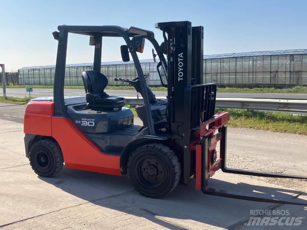 Toyota 52-8 FDF 30 Carretillas diesel