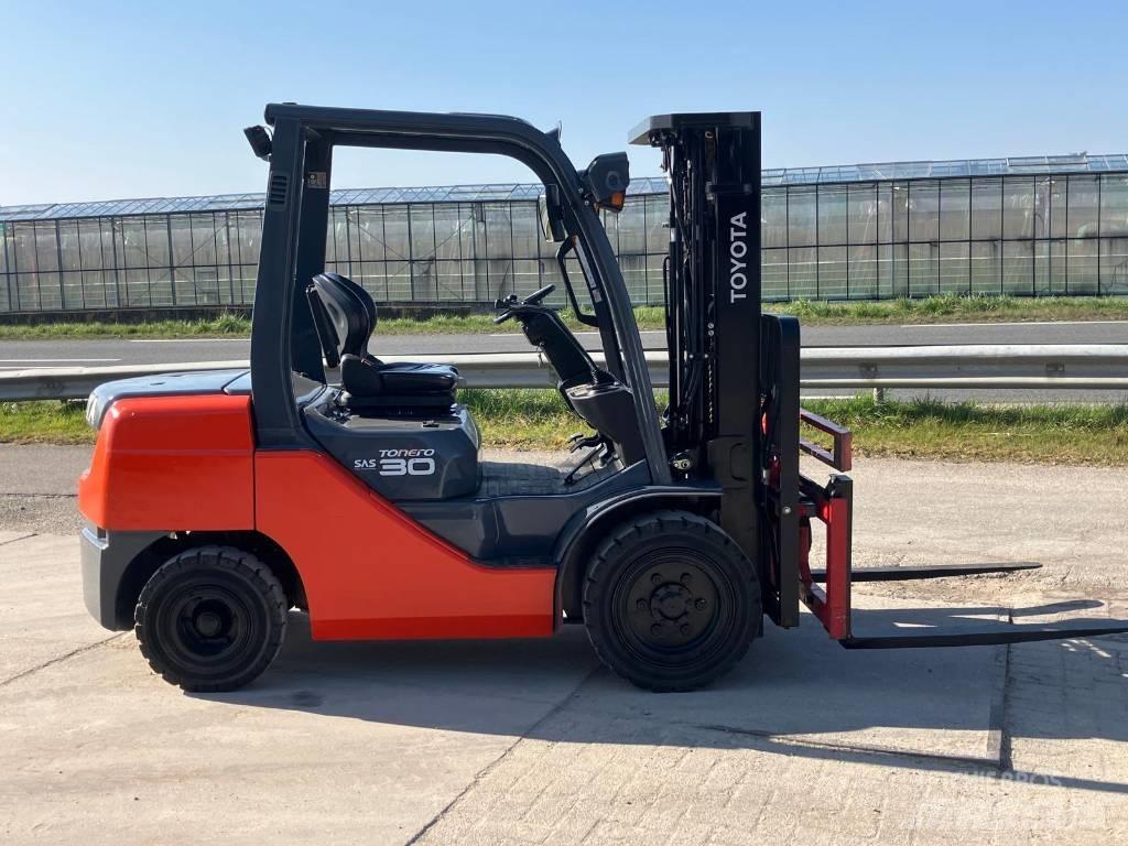 Toyota 52-8 FDF 30 Carretillas diesel