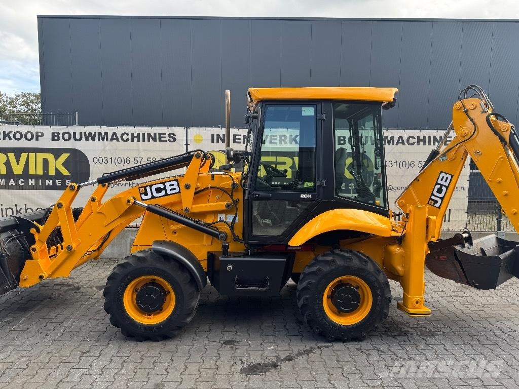 JCB 2 CX Retrocargadoras