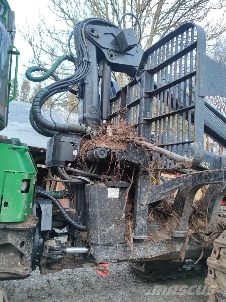 John Deere 1110 E Autocargadoras