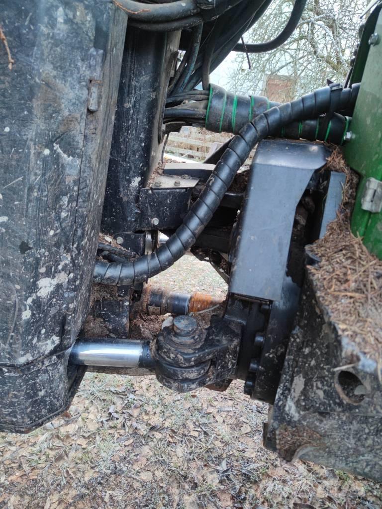 John Deere 1110 E Autocargadoras