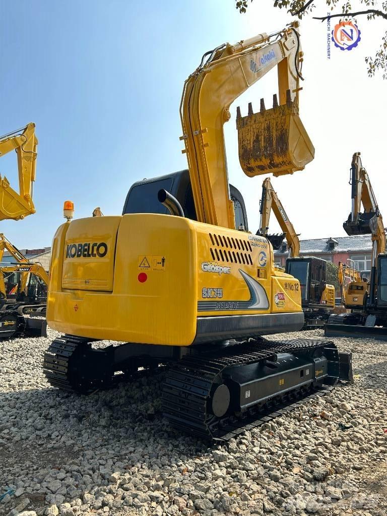 Kobelco SK 75 Excavadoras 7t - 12t