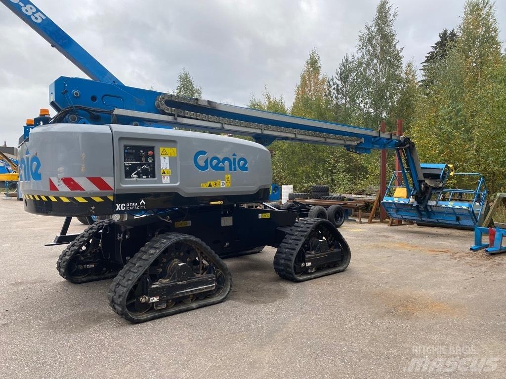Genie S 65 xc TRAX Plataforma de trabajo articulada