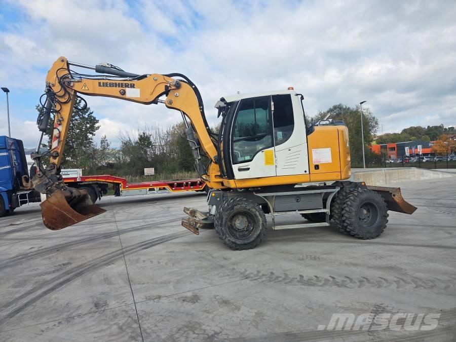 Liebherr 912 COMPACT Excavadoras de ruedas