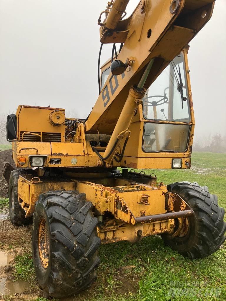 Liebherr A 901 C Excavadoras de ruedas