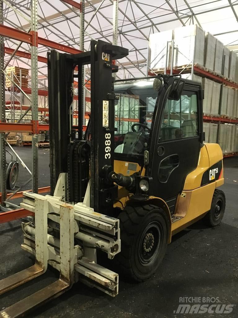 CAT DP 50 N Carretillas diesel