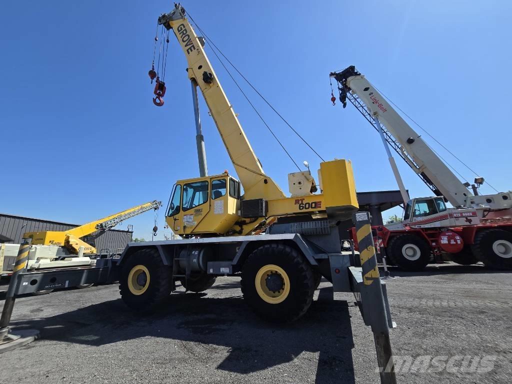 Grove RT 600 E Grúas autopropulsadas