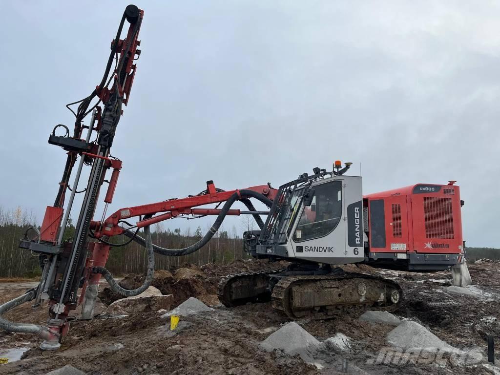 Sandvik DX800 Perforadoras de superficie