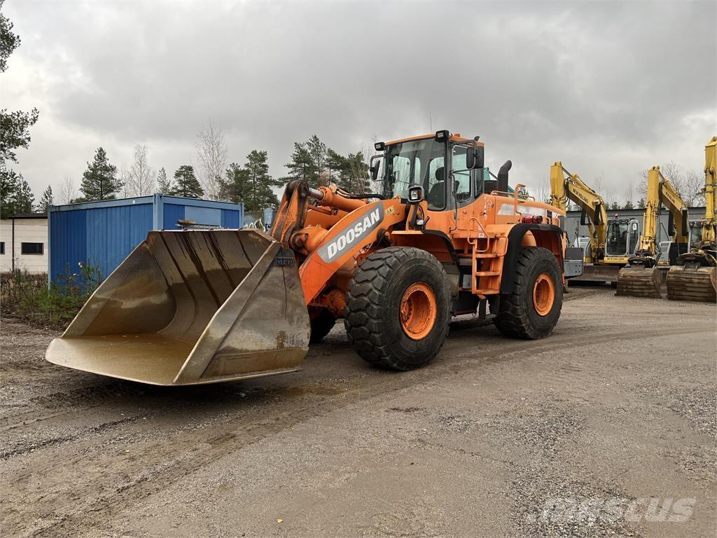 Doosan DL450 Cargadoras sobre ruedas