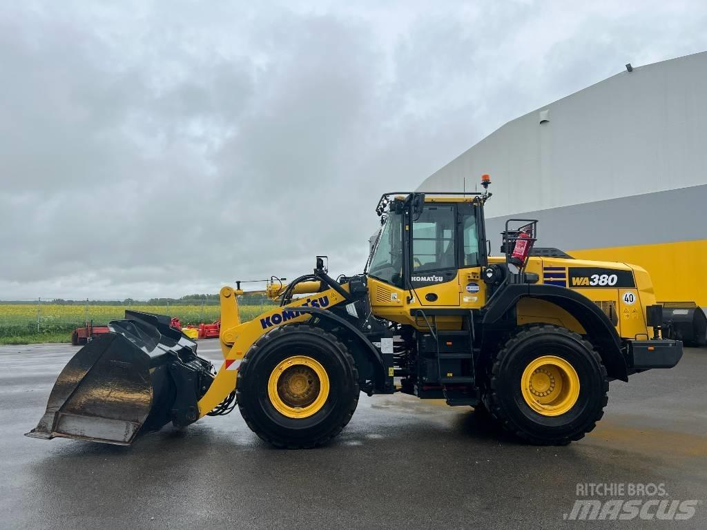 Komatsu WA 380-8E0 Cargadoras sobre ruedas