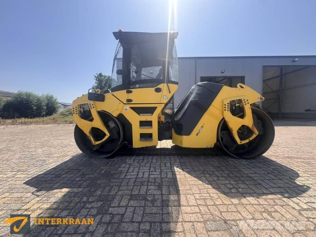 Bomag BW 161 ADO-5 Rodillos de doble tambor