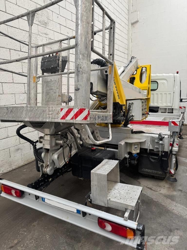 Multitel MX 210 Plataformas sobre camión