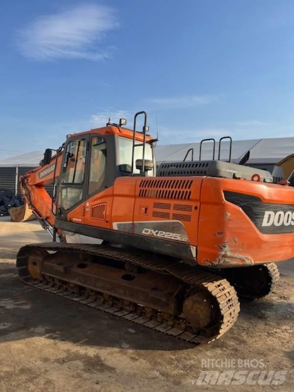 Doosan DX 225 LC-5 Excavadoras de cadenas