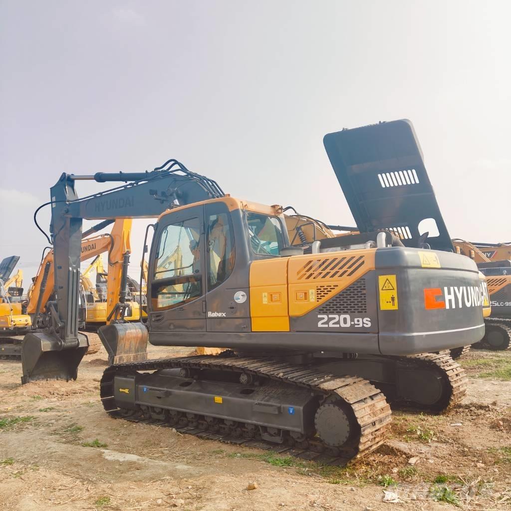 Hyundai R220LC-9S Excavadoras de cadenas