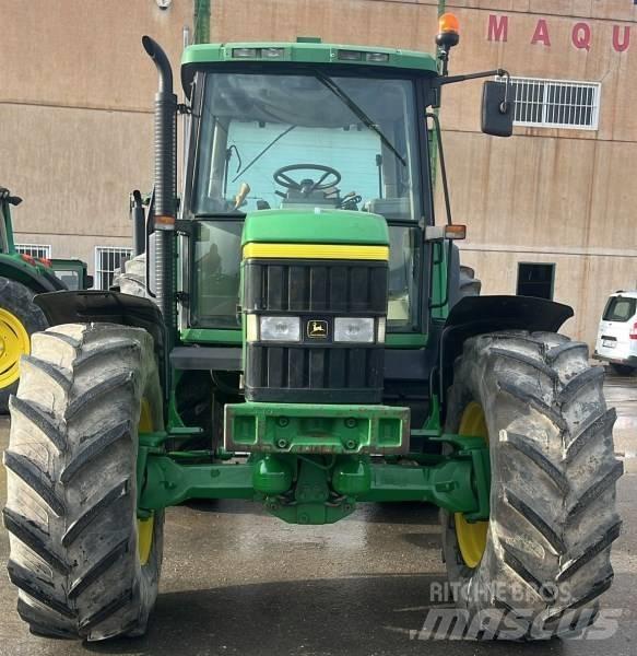John Deere 6910 Tractores